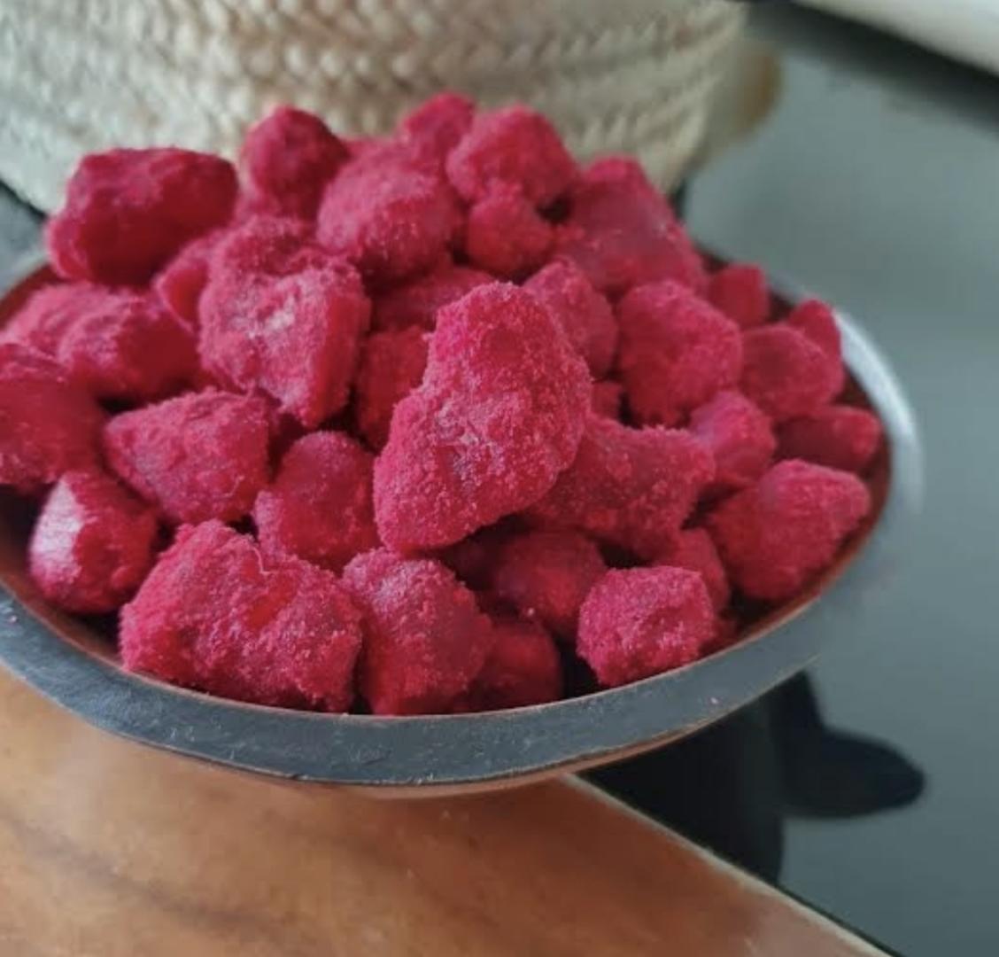 MABUYU, HIGH QUALITY STRAWBERRY FLAVOR MABUYU CANDY. Quality Mabuyu snack!!