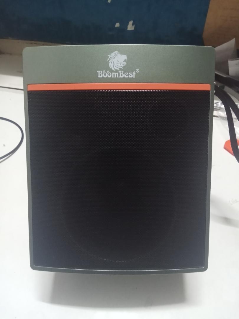 Boombest ln1036 portable Bluetooth tooth wireless speaker, FM Radio, Aux, USB card, with powerful bass speaker and a tweter