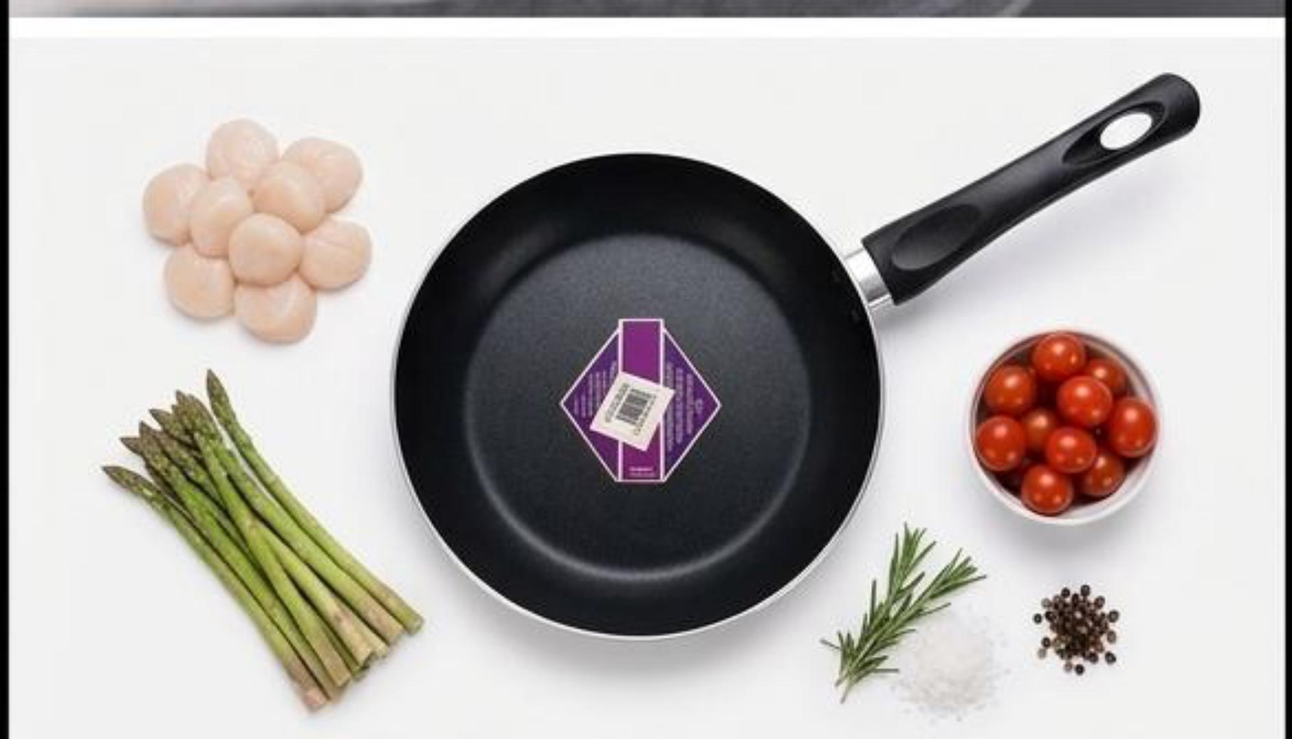 24cm TC non stick pan