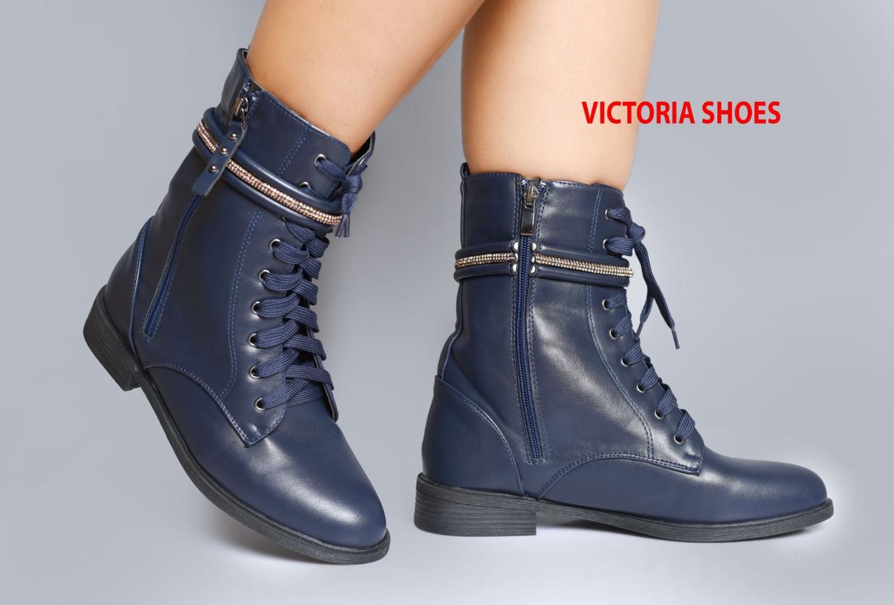 ⚡HIGH QUALITY women's  boots they  are lightweight,comfortable and easy to wash ideal for casual  and official wears available in  colours black,navy blue,chocolate and maroon. EU 37-41⚡