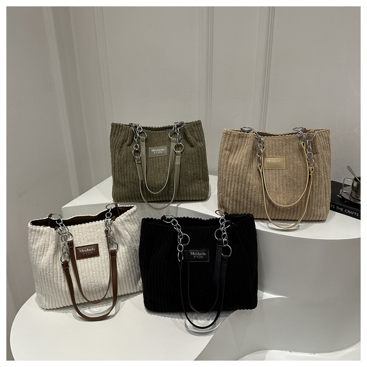 2026 Autumn Popular Corduroy Chain Underarm Tote Bags, Large Capacity Trendy Women Commuter Shoulder Handbags