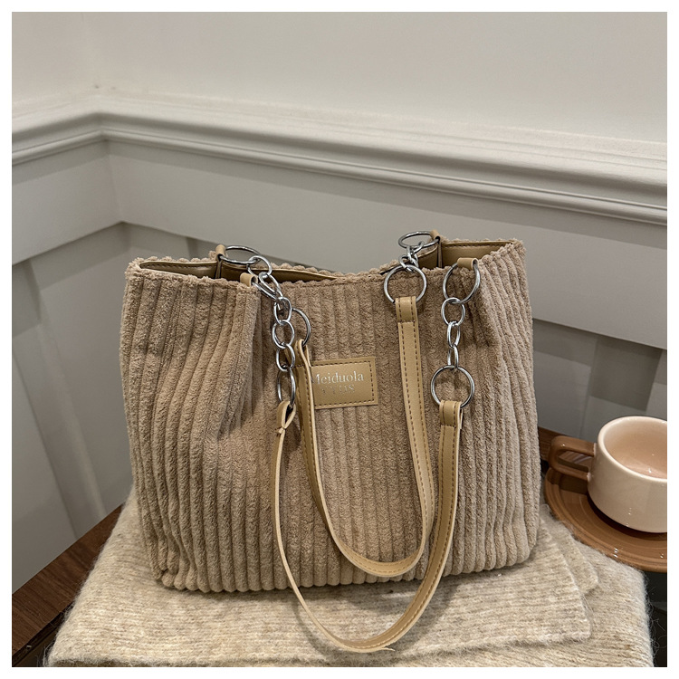2026 Autumn Popular Corduroy Chain Underarm Tote Bags, Large Capacity Trendy Women Commuter Shoulder Handbags