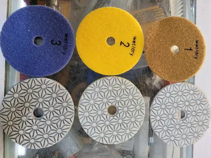 Premium 4-Inch 3-Step Wet/Dry Diamond Polishing Pads Kit for Granite, Marble, Quartz, Concrete, and Natural Stone Restoration and surface grinding (3-Piece Set Grits 1-2-3).