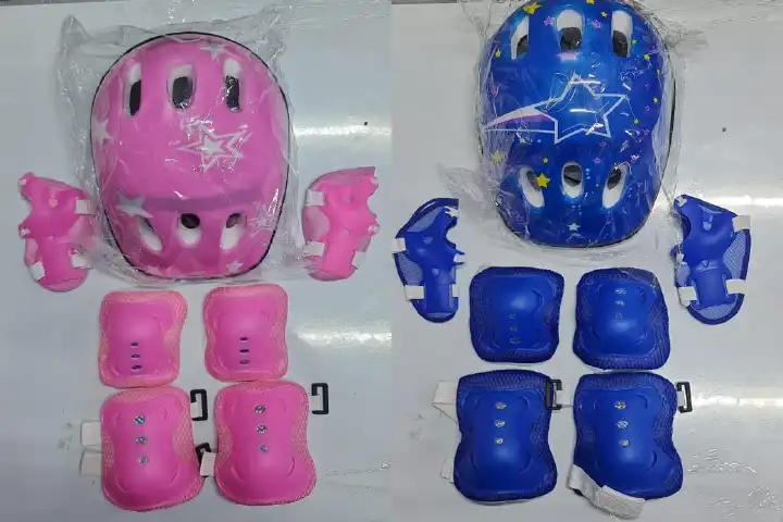Kids 7 Piece Protective Gear Set Helmet Knee Pads Elbow Pads Wrist Guards Safety Equipment for Cycling Roller Skating Scootering Outdoor Sports Protective Kit for Children Ages 4 to 16 Years Pink Blue