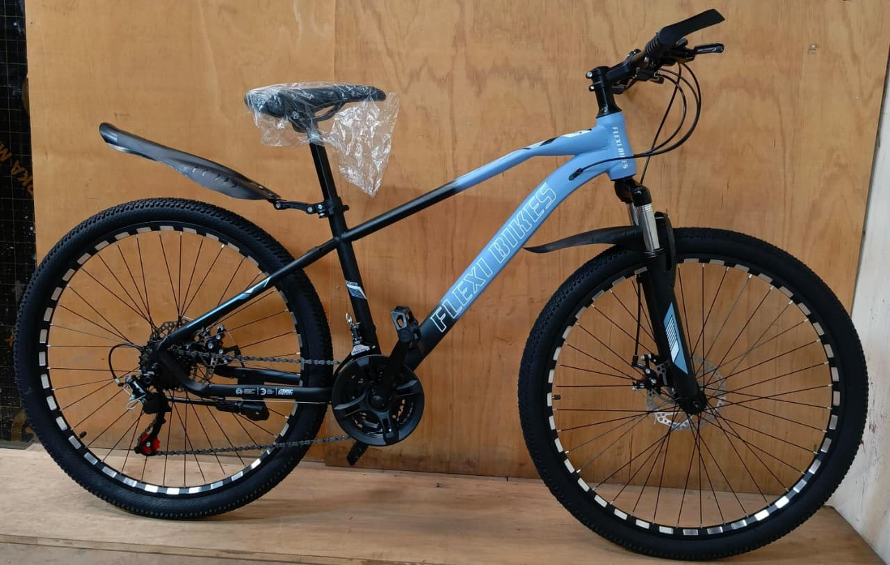 Size 26 Mountain Bike with Gear System Front Suspension Off Road Bicycle for Teens and Adults Age 14 Years and Above Durable Multi Terrain Cycling Bike
