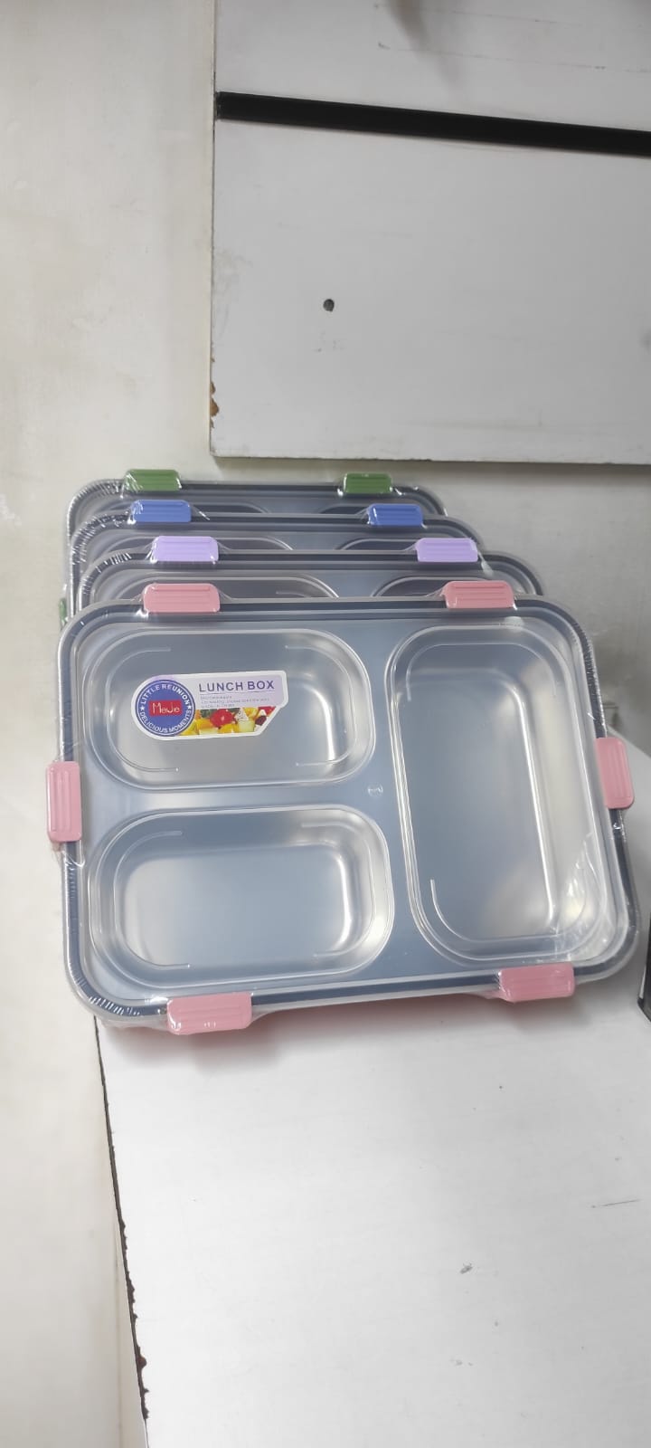 Modern 3-Grid Stainless Steel Lunch Box – Leak-Resistant Compartment Food Container with Secure Locking Lid for Kids, School, Office, Work, Snacks & Packed Meals