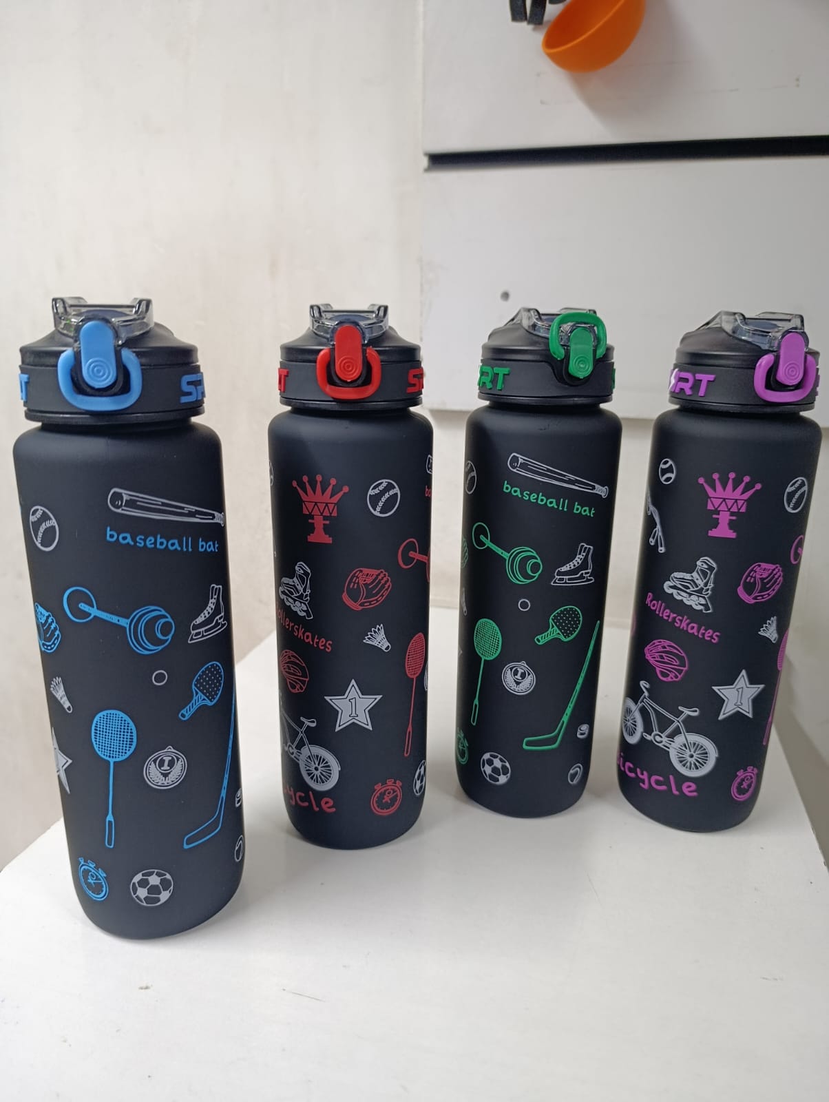 1000ml Black Sports Water Bottle Leakproof BPA-Free Drinking Bottle with Time Marker Straw 1L Gym Fitness Outdoor Travel Reusable Water Jug