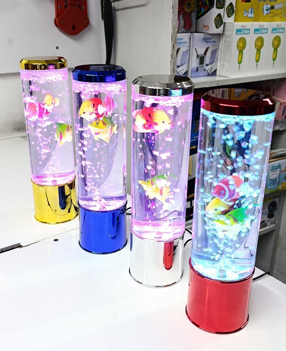 28cm Colour-Changing LED Bubble Aquarium Column Lamp with 5 Artificial Fish – Electric Decorative Water Tower