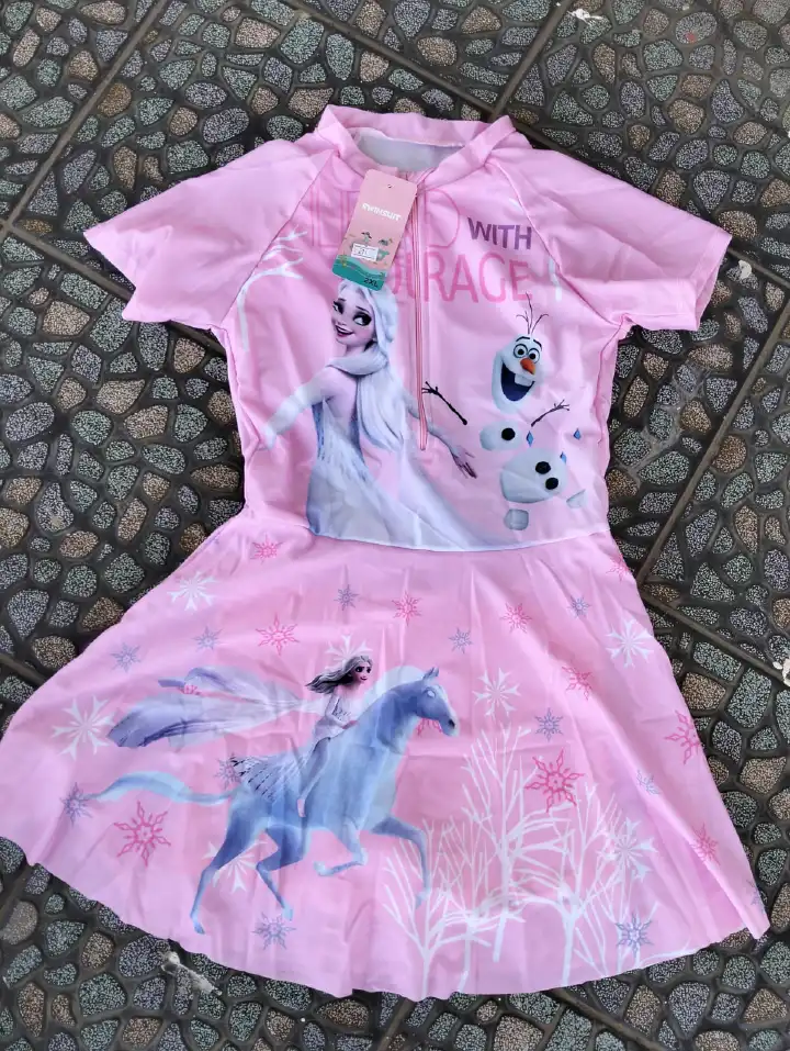 Girls’ 2XL Short-Sleeve Swimming Costume – Pink