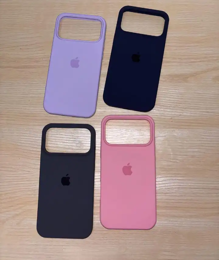 Original Silicone Case/Cover iPhone 17 Pro Max, 17 Pro, 17 Air, 17 Liquid silicone Camera lens protection for your iPhone
