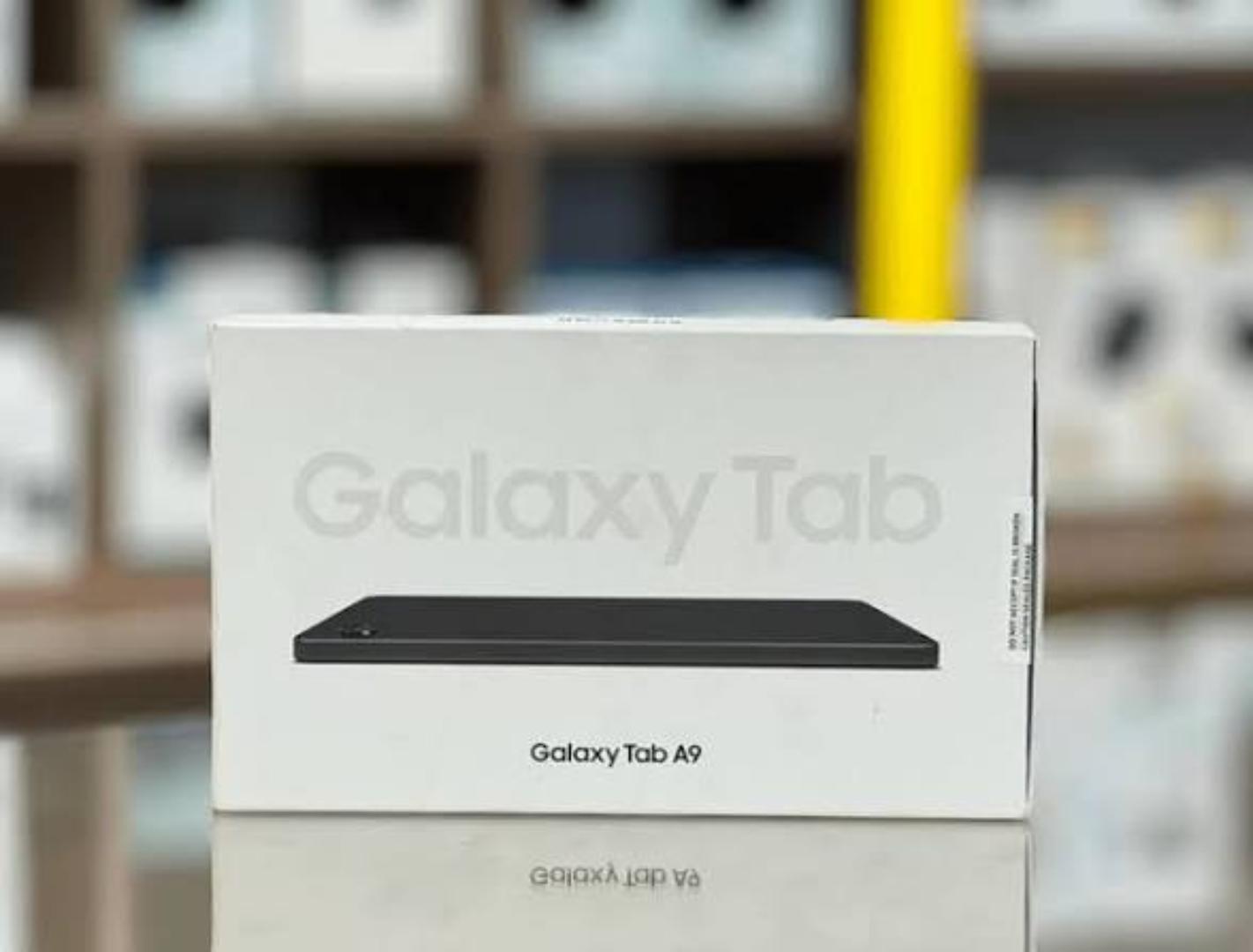 LIMITED TIME OFFER!! SAMSUNG GALAXY TAB A9 64GB STORAGE 4GB RAM 5,100MAH BATTERY 15W FAST CHARGE 8.7-INCH DISPLAY ANDROID 14(UPGRADABLE) 2 YEARS WARRANT/WITH SIMCARD / 8MP ULTRACLEAR CAMERA