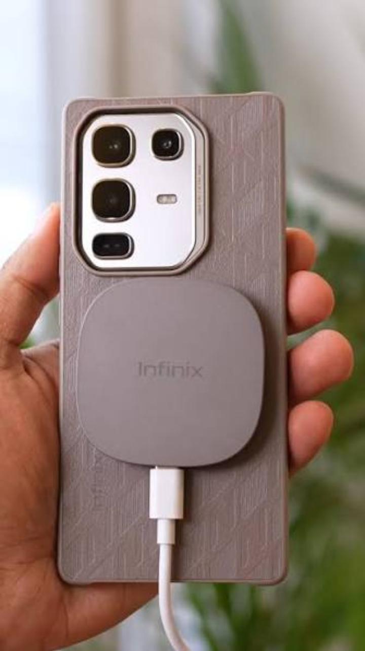 LIMITED TIME OFFER!! INFINIX NOTE 50 PRO 256GB STORAGE 8GB RAM 5200MAH BATTERY 90W TYPE-C FAST CHARGE 6.78-INCH DISPLAY 50MP ULTRACLEAR CAMERA/ ANDROID 15 DUAL SIMCARD 24MONTHS WARRANT/DISPLAY SENSOR