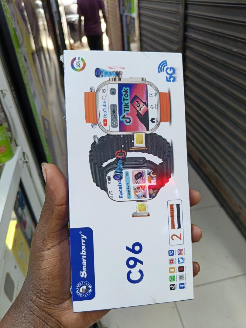 LIMITED TIME OFFER!! SMART BERRY C96 (WITH SIMCARD SLOT)  64GB STORAGE 6GB RAM (EXTRA 2 STRAPS) WHATSAPP,GOOGLE PLAY STORE, TIKTOK, YOUTUBE 2.2-INCH DISPLAY, GPS, WIFI, RECEIVE CALLS & SMS, CAMERA
