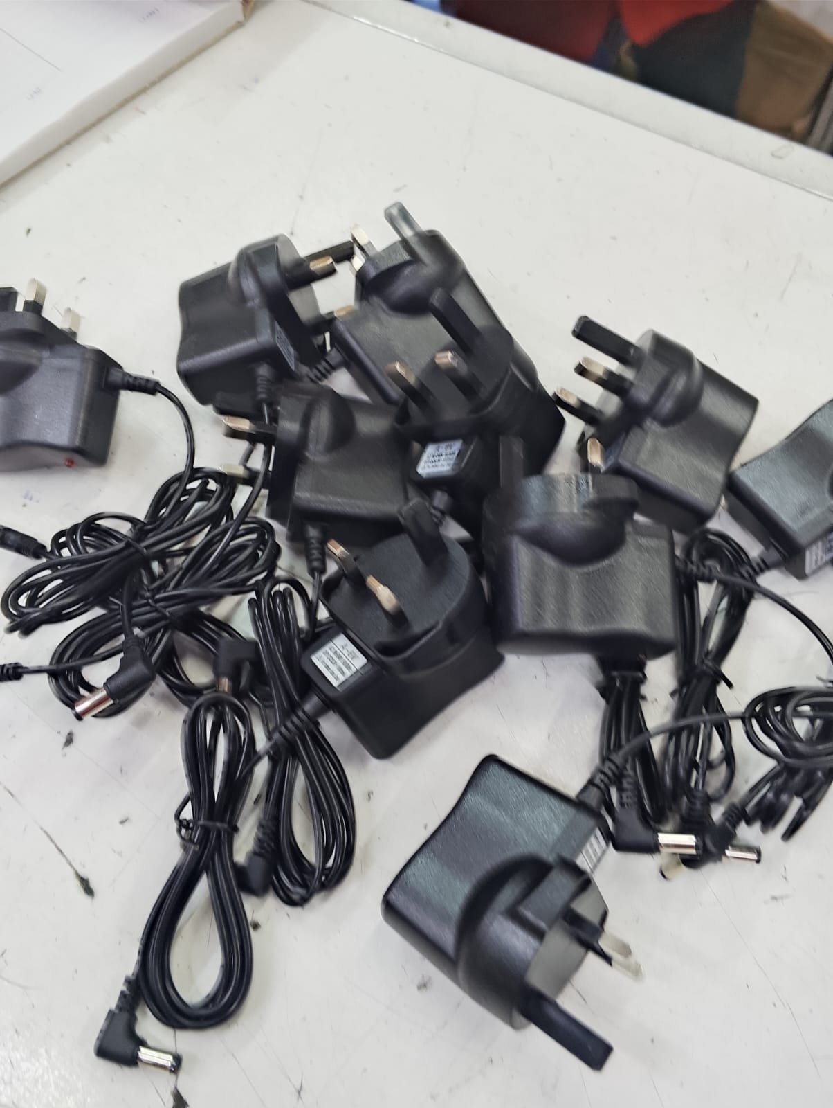 TCS 6V Charger | Reliable Power Supply for Small Batteries & Electronic Devices

The TCS 6V charger is a compact and efficient power adapter designed to safely charge and power 6-volt rechargeable bat