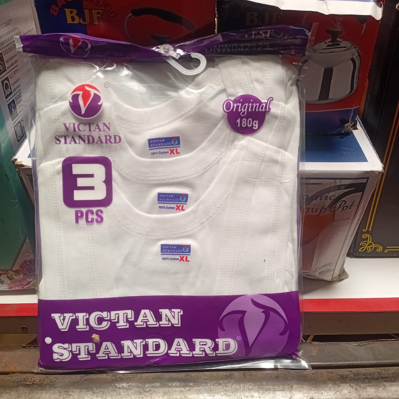 Victan Standard White Men’s Cotton Vest (3 Pieces Pack) is a set of classic men’s innerwear vests made from 100% cotton, designed for everyday comfort, breathability, and durability.

Each pack co