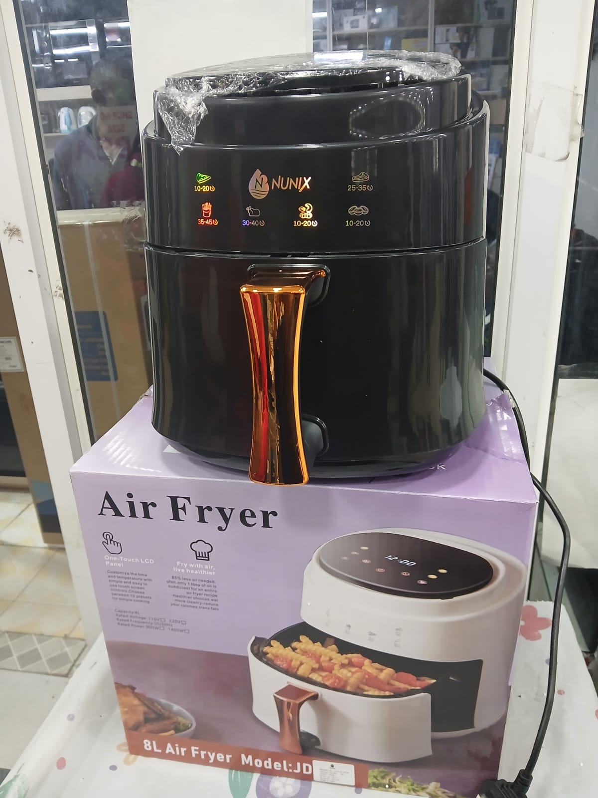 Nunix 8.0L Air Fryer AF-08 – Powerful, Spacious & Modern Cooking Solution

The Nunix AF-08 8L Air Fryer is a high-capacity kitchen appliance designed for fast, healthy, and convenient cooking. It uses