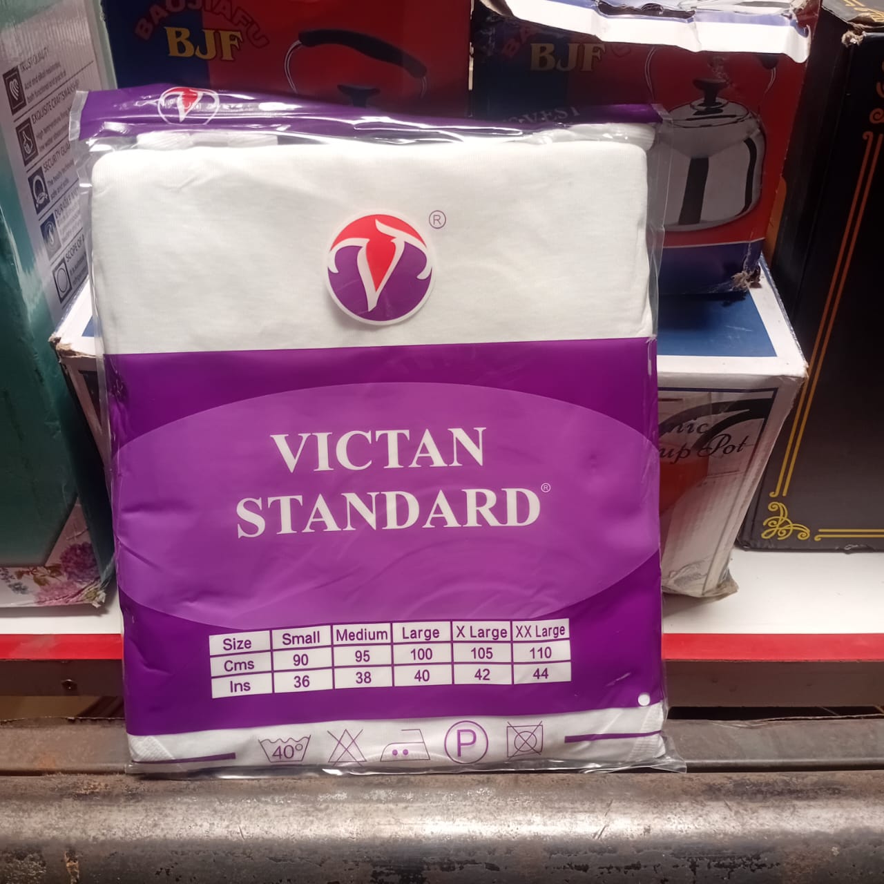 Victan Standard White Men’s Cotton Vest (3 Pieces Pack) is a set of classic men’s innerwear vests made from 100% cotton, designed for everyday comfort, breathability, and durability.

Each pack co