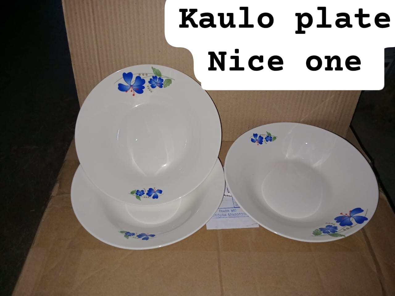 6pcs Nice One Brand Classique Porcelain Dinner bowls set, beautifully designed to bring a touch of sophistication to your dining experience. Crafted from high-quality porcelain, these bowls offer a
