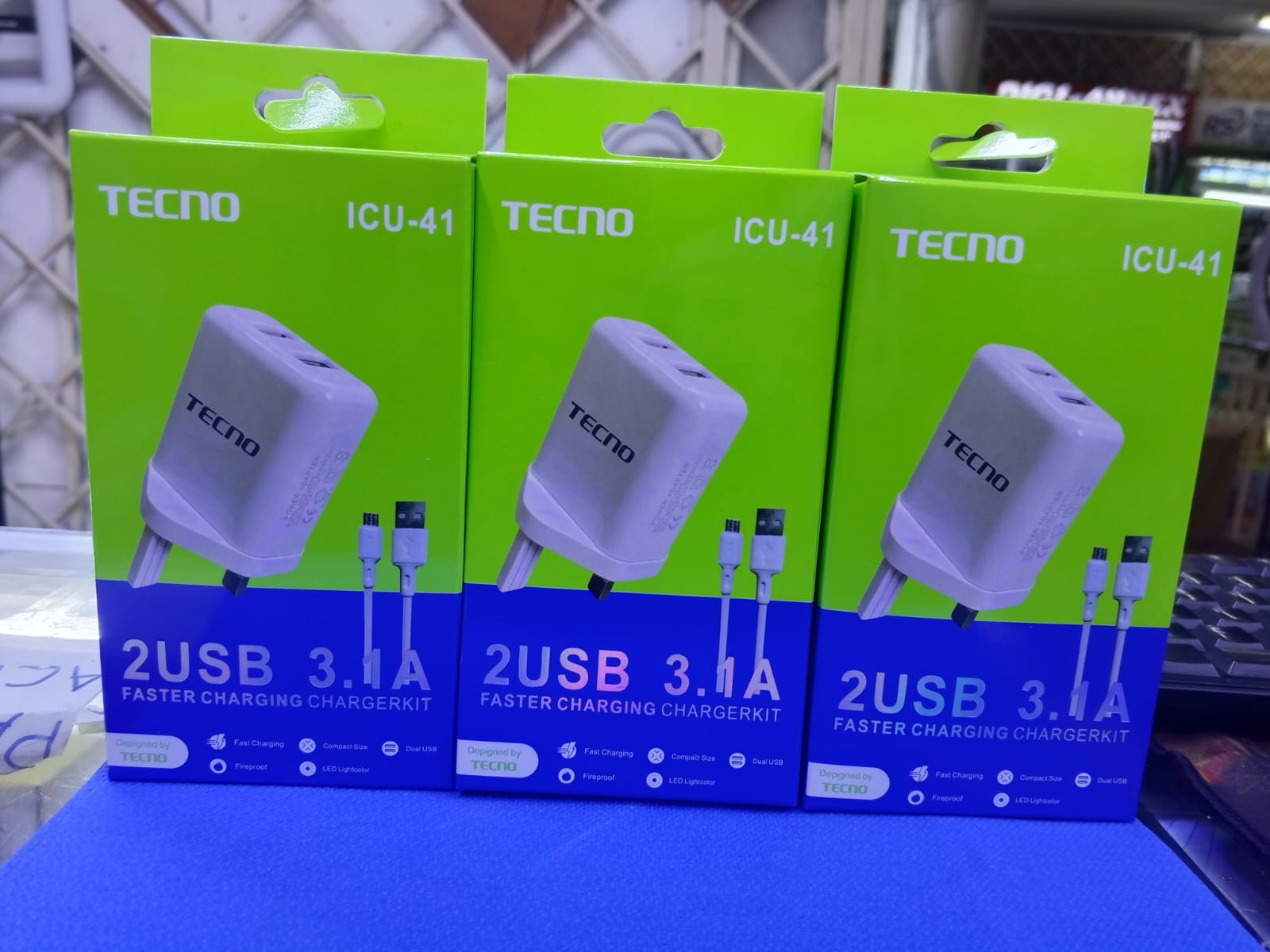 New Arrival TECNO 3.1A Fast Charger ICU-41 Dual USB Port Wall Adapter Head High Speed Multi-Protection Fireproof Charging Block with Micro USB Cable Compact Travel Charger Kit Designed by TECNO(White)