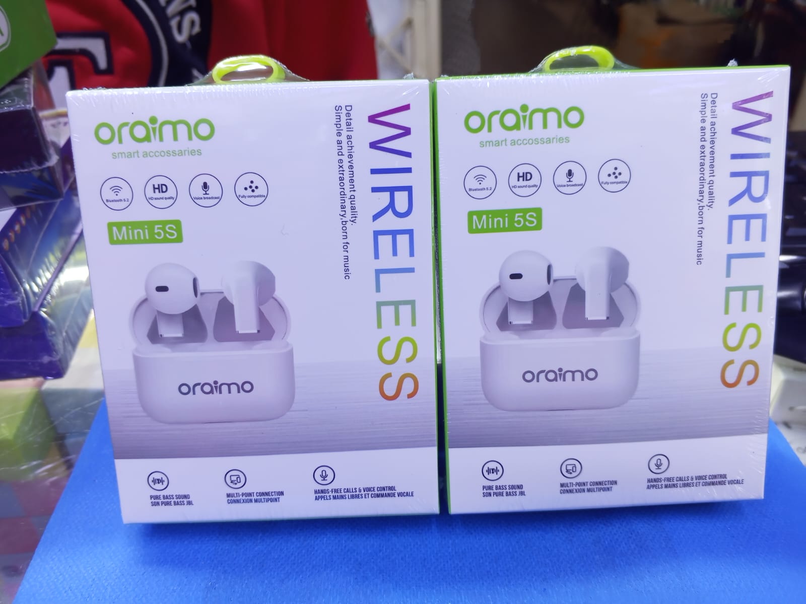 Oraimo Mini 5S Wireless Bluetooth Earbuds with Charging Case HD Sound Quality Pure Bass Audio Hands-Free Calling Voice Control Multi-Point Connection True Wireless Earphones for Android and iPhone   .