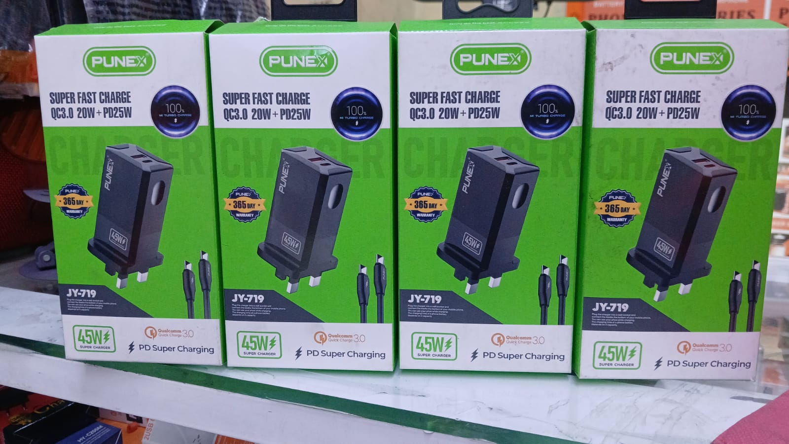 PUNEX JY-719 45W Super Fast Charger with PD 25W and QC 3.0 Technology USB Fast Charging Adapter Wall Charger for Android Smartphones, Tablets and Compatible Devices with Safe Charging Protection     .
