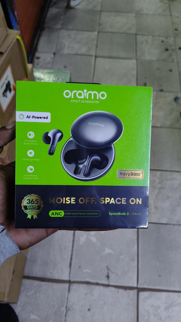 ORAIMO SPACE BUDS , water  proof,AND VOICE PROMPT,,45 HRS OF PLAYTIME WITH HEAVY BASE, SMART AI FEATURE.AND NOISE CANCELLATION