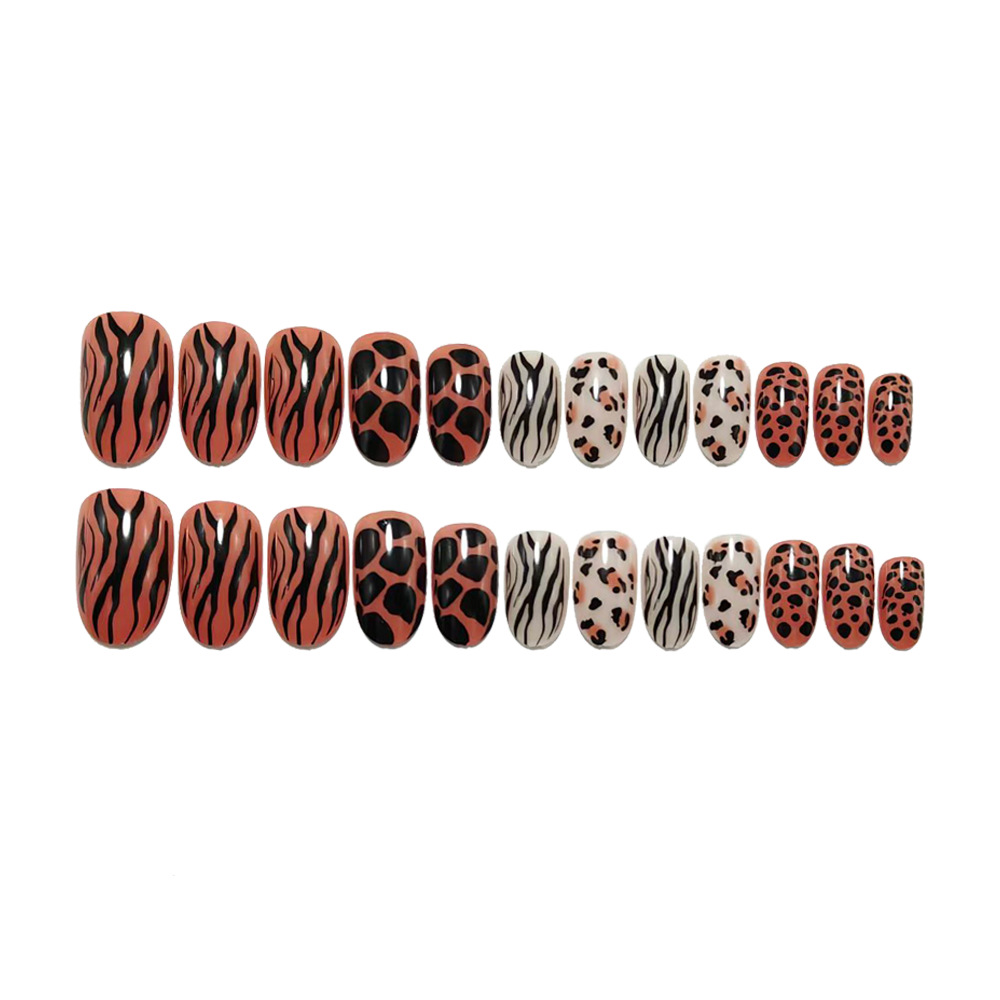 24PCS Animal Print Press On Nails Set Glossy Short Fake Nails with Tiger Zebra Leopard Patterns for Women Girls DIY Manicure