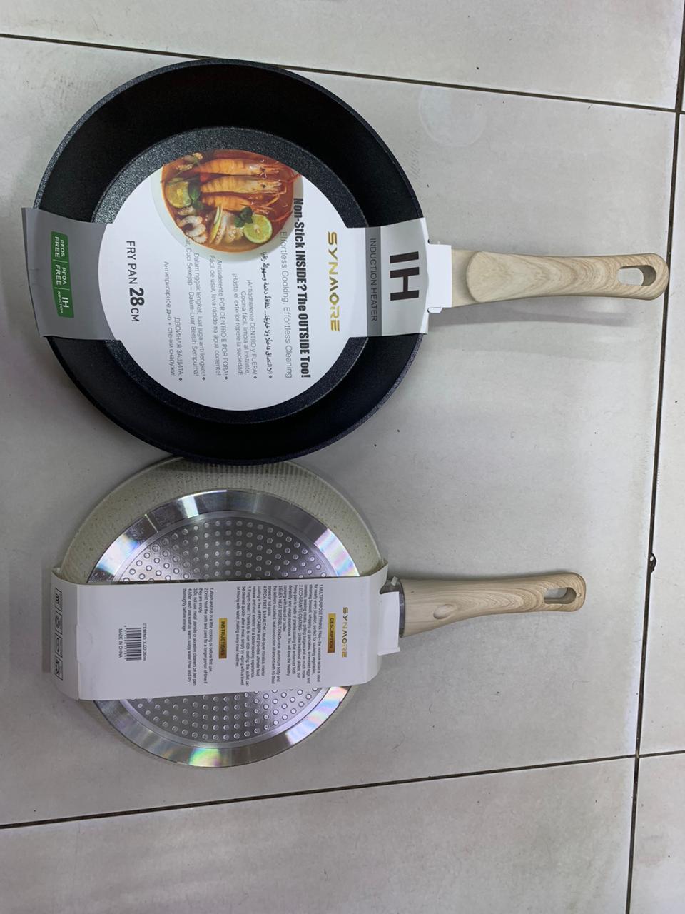 Frying Pan – Non-Stick Enjoy easy and convenient frying with the Karai Mandazi Frying Pan, designed for preparing mandazi, samosas, chips, bhajias and other fried foods. Its non-stick surface.