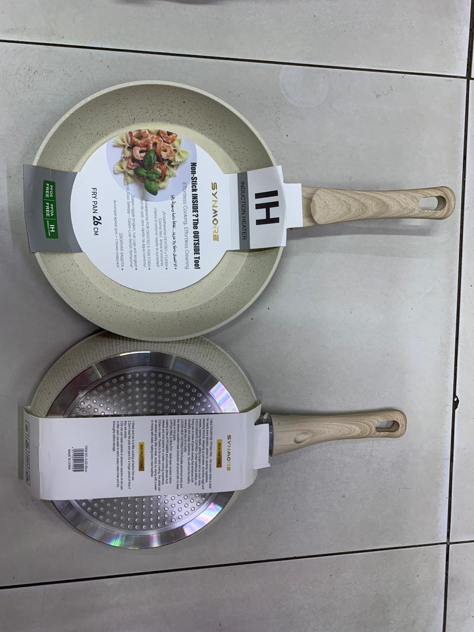Frying Pan – Non-Stick Enjoy easy and convenient frying with the Karai Mandazi Frying Pan, designed for preparing mandazi, samosas, chips, bhajias and other fried foods. Its non-stick surface.