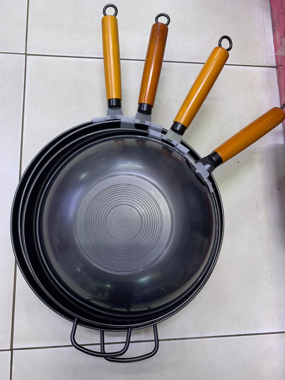 Frying Pan – Non-Stick
 Enjoy easy and convenient frying with the Karai Mandazi Frying Pan, designed for preparing mandazi, samosas, chips, bhajias and other fried foods. Its non-stick surface