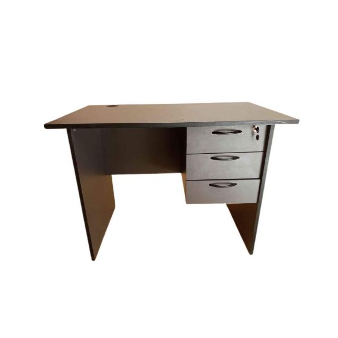 (brand new)1M Office Desk with 3 Storage Drawers, Computer & Workstation Study Table, Durable Home Office Writing Desk with Spacious Top, Modern Compact Design for Laptop, Study, and Office Use