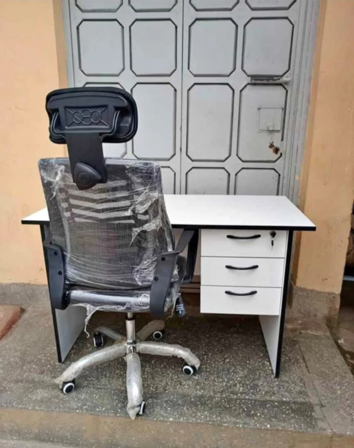 (brand new)Modern Office Desk Office Chair with headrest Set Office Study Desk with Ergonomic Office Chair Durable Comfortable Home & Office Brown/White/grey