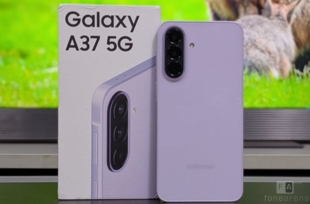 Samsung Galaxy A37 5G Smartphone, 256GB Storage, 8GB RAM, 50MP Camera, 6.7 Inch FHD+ Display, Fast 5G Android Phone, Long Battery Life, Dual SIM Mobile