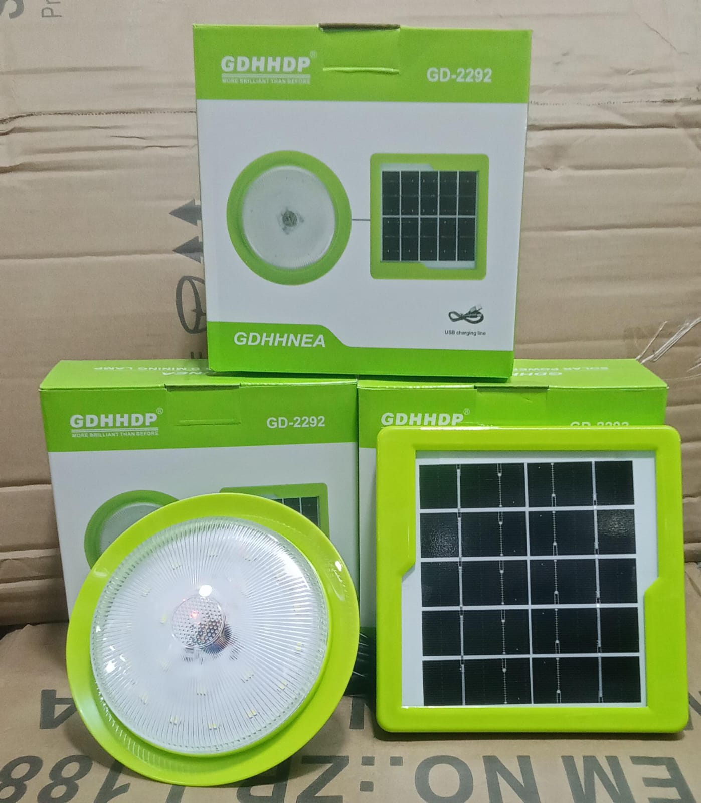 GDHHDP GD-2292 Solar Lighting System with Ceiling LED Lamp and Separate Solar Panel Portable Off-Grid Lighting Kit with Mobile Phone Charging Function for Indoor and Outdoor Use Emergency Home Lightin