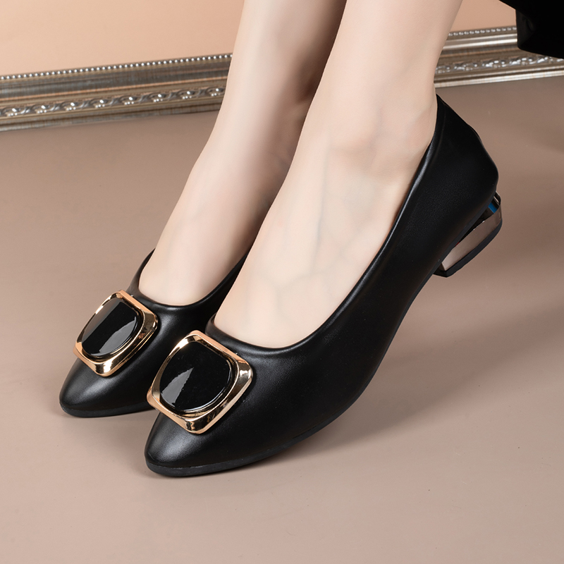 Women shoes  Pointed Toe Flat‑Low Heel Pumps Metal Square Buckle Soft Leather Office Daily Girl Casual Shoes Local fast delivery