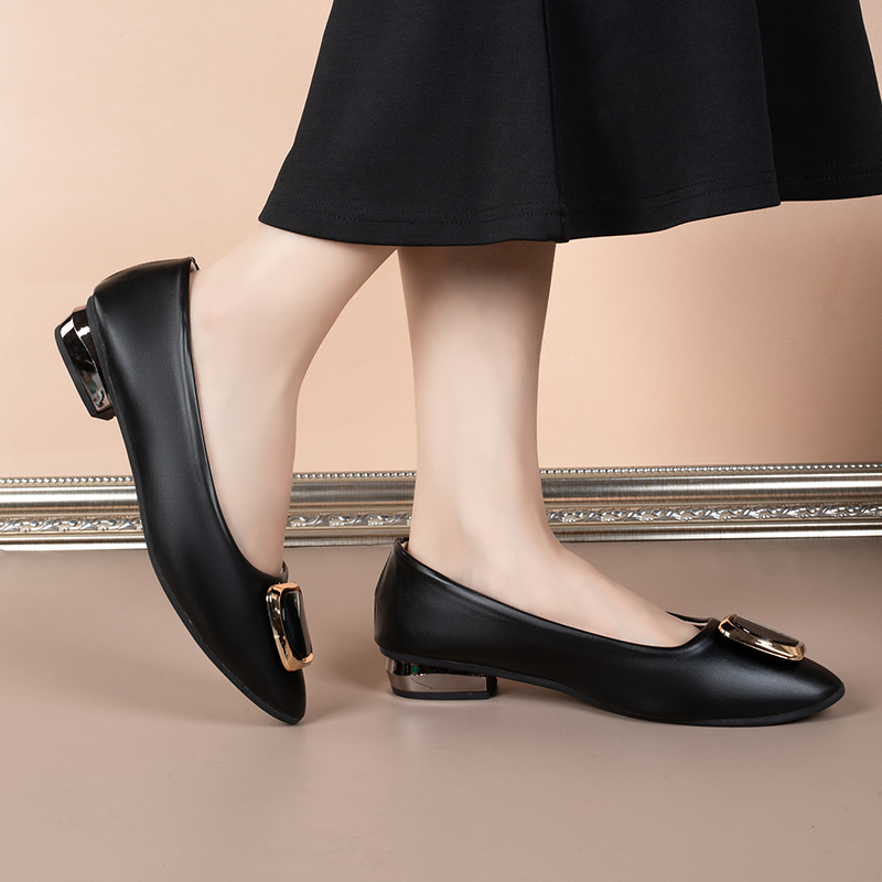 Women shoes  Pointed Toe Flat‑Low Heel Pumps Metal Square Buckle Soft Leather Office Daily Girl Casual Shoes Local fast delivery
