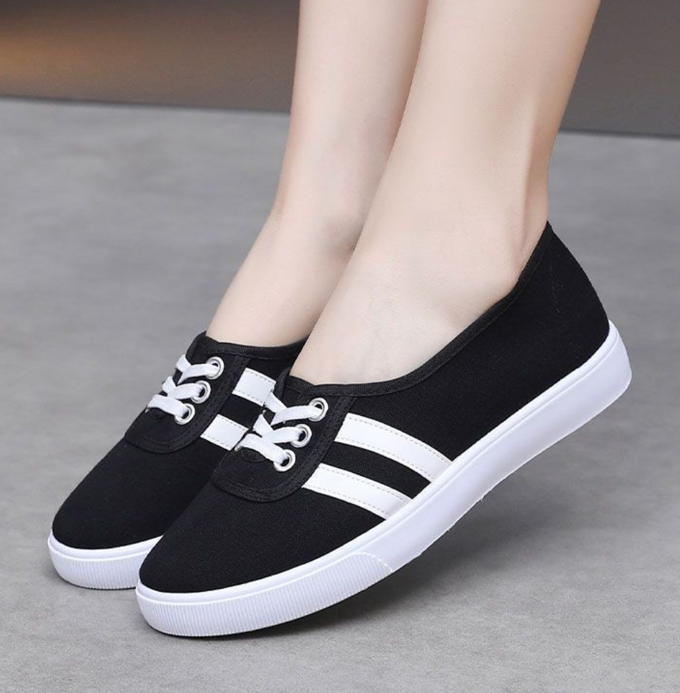Women's athletic shoes ballet flats canvas shoes breathable and non-slip athletic shoes skateboard shoes sports shoes Girl shoes Local fast delivery