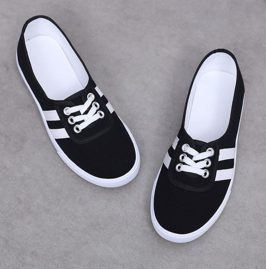 Women's athletic shoes ballet flats canvas shoes breathable and non-slip athletic shoes skateboard shoes sports shoes Girl shoes Local fast delivery