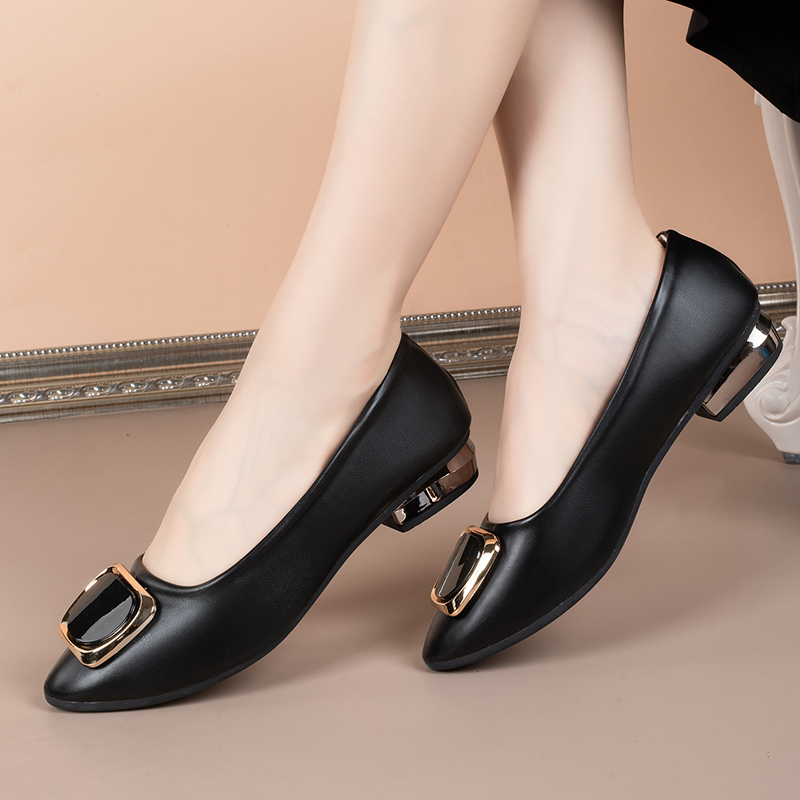 Women shoes  Pointed Toe Flat‑Low Heel Pumps Metal Square Buckle Soft Leather Office Daily Girl Casual Shoes Local fast delivery