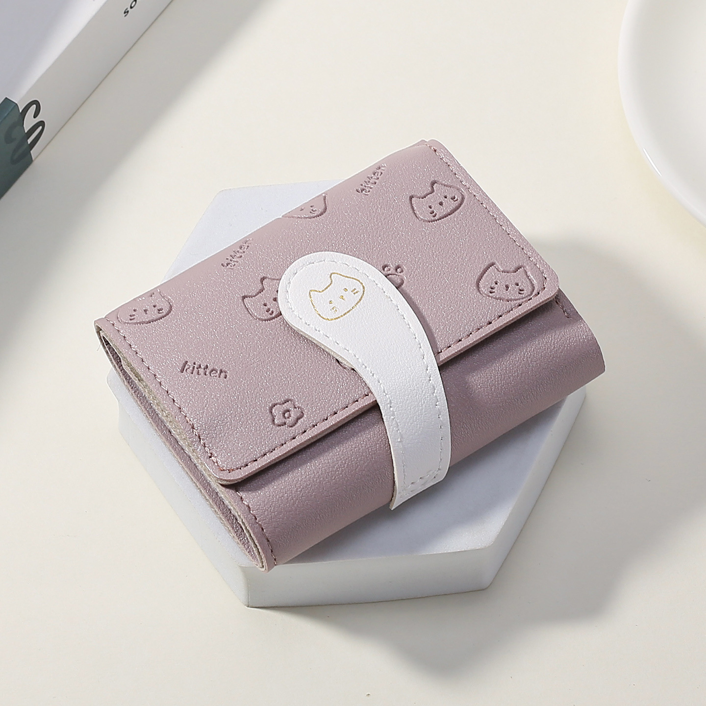 Cute Cat Tail Trifold Wallet for Women Wallet Card Holder Wallet Coin Purse Wallet Small PU Leather Ladies Bags Wallet Girl Short Wallet Snap Closure