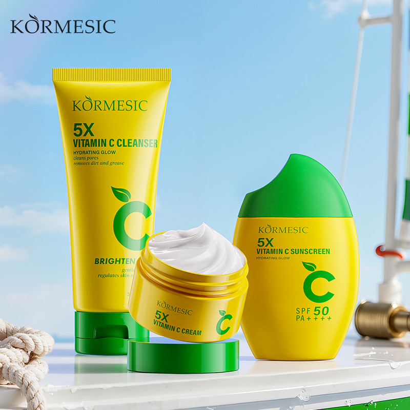 Vitamin C Skincare Set Face Cleanser Face Cream Sunscreen SPF Moisturizing Facial Care Kit Brightening Skin Daily Beauty Routine Cleanse Moisturize Protect