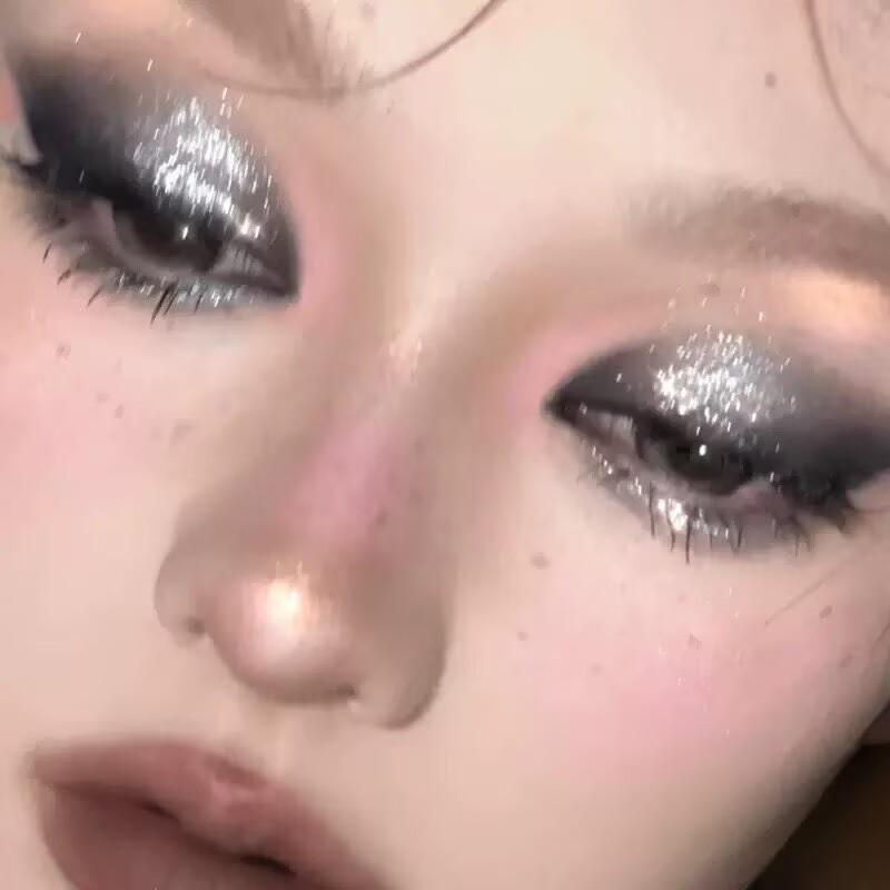 TikTok influencer view 2