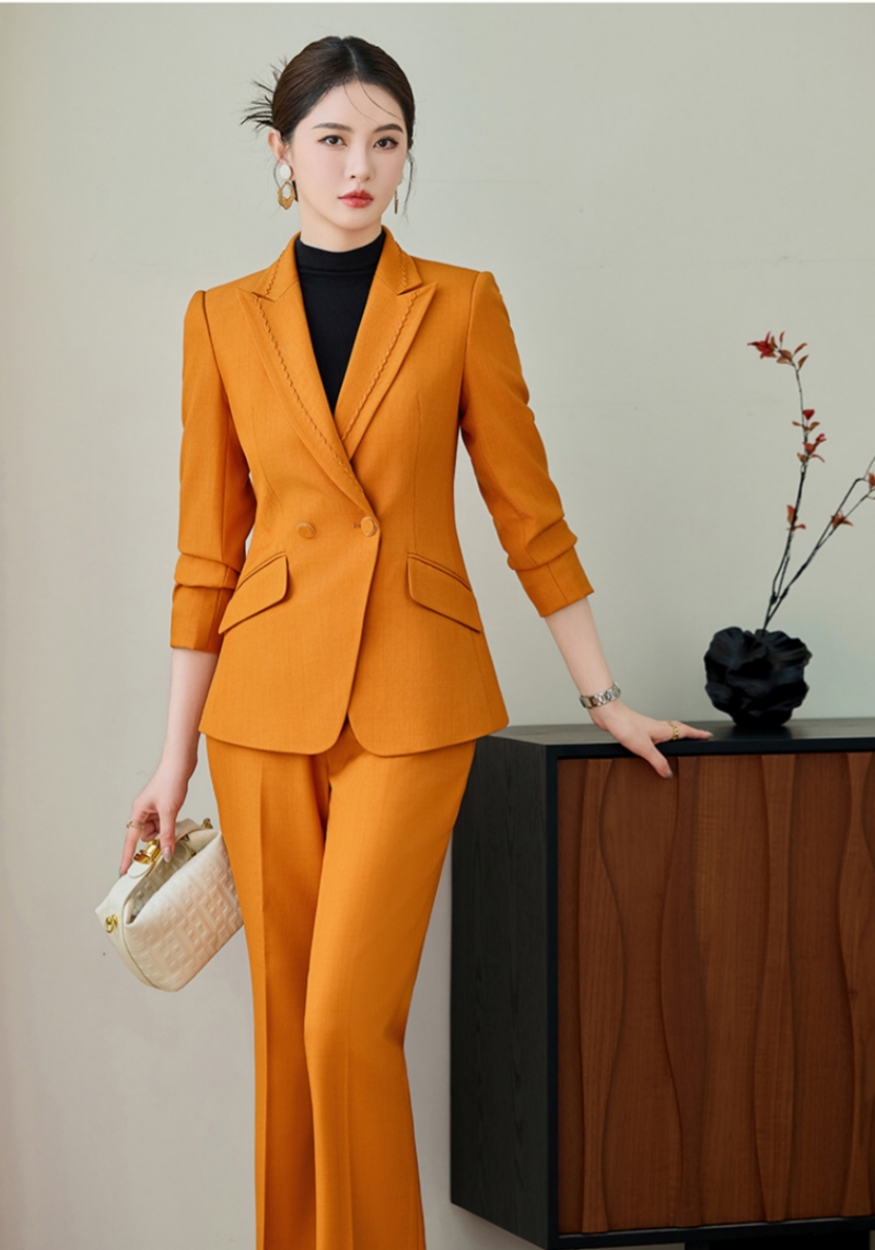 2026 New Arrival High-End Elegant Women's 2-Piece Suit Set Fashion Stylish Formal Business Blazer Jacket Versatile Commuter Office Workwear Professional Career Outfit for Ladies