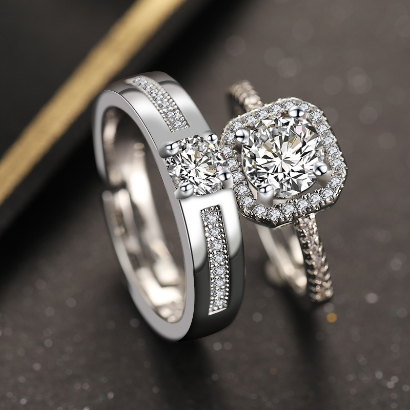 Bestseller Fashion Luxury Wedding Open Couple Rings 1CT Moissanite Simulant Cubic Zirconia 6-Prong Adjustable Silver Promise Matching Rings for Women
