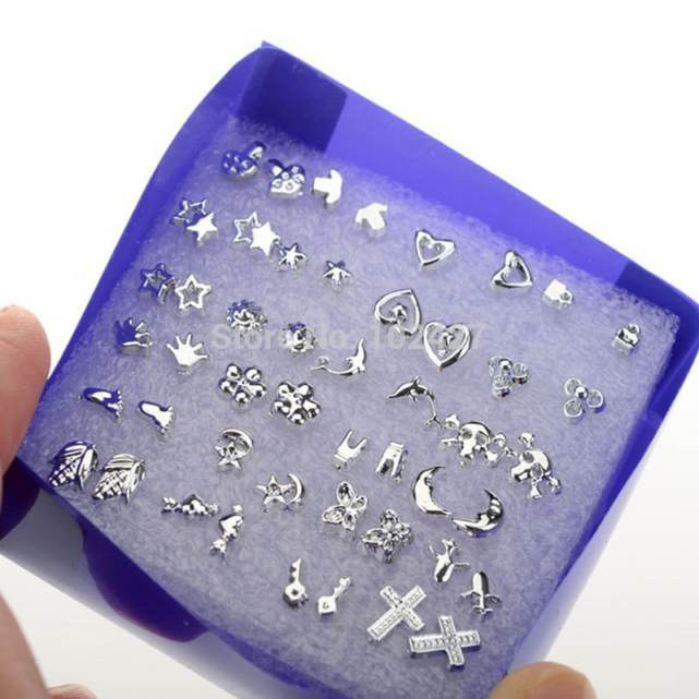 24 Pairs Silver Earrings Cross Heart Star Flower Different Shapes Ear Stud Earrings For Women Men Fashion Jewelry Wholesale Silver one size