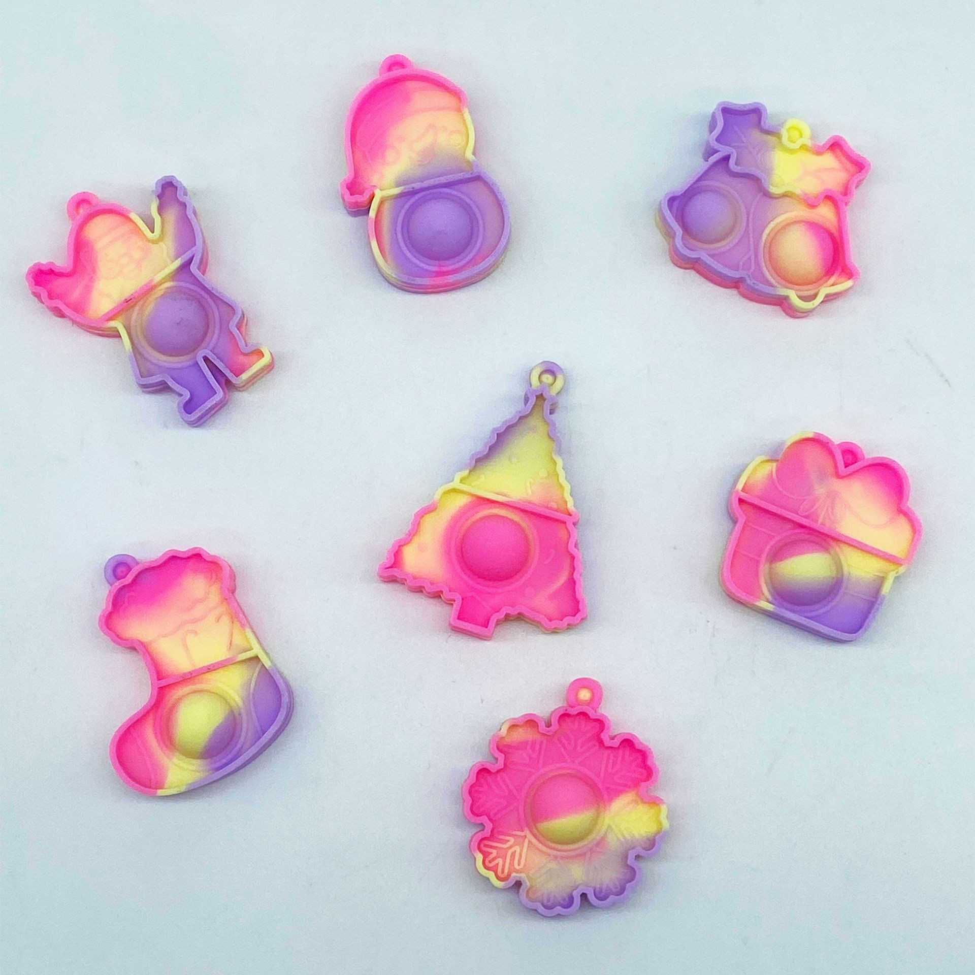 5PCS/SET Adult Kids Fidget Toys Pop It Fidget Sensory Toys Set Keychain Set of Silicone Pop Ornaments for Fingers MINI Bubble Bulk Relaxation Toys for Hanging on Fingers Bags Charm Christmas Gifts C09