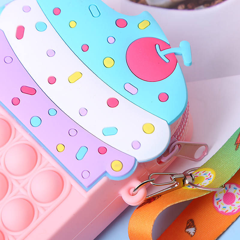 3PCS/SET Kids Fidget Toys Pop Fidget New Mouse-Proof Pioneer Princess Silicone Crossbody Wallet for Adults and Kids Cute Stress-Relief Ice Cream Design Best Christmas Gifts for Kids Girls C12