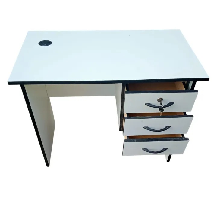 Office Desk 0.9 Metre White 3 Drawers 1 Key Lock Durable Comfortable For Home Office White