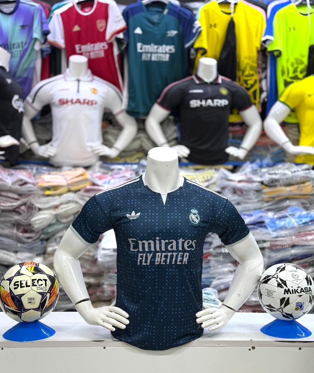 OFFER!! REAL MADRID HOME TEAM PREMIUM EDITION . DESIGNED WITH THE CLUBS  SIGNATURE WHITE COLORWAY THIS JERSEY COMBINES COMFORT, PERFORMANCE, AND TIMELESS FOOTBALL HERITAGE.