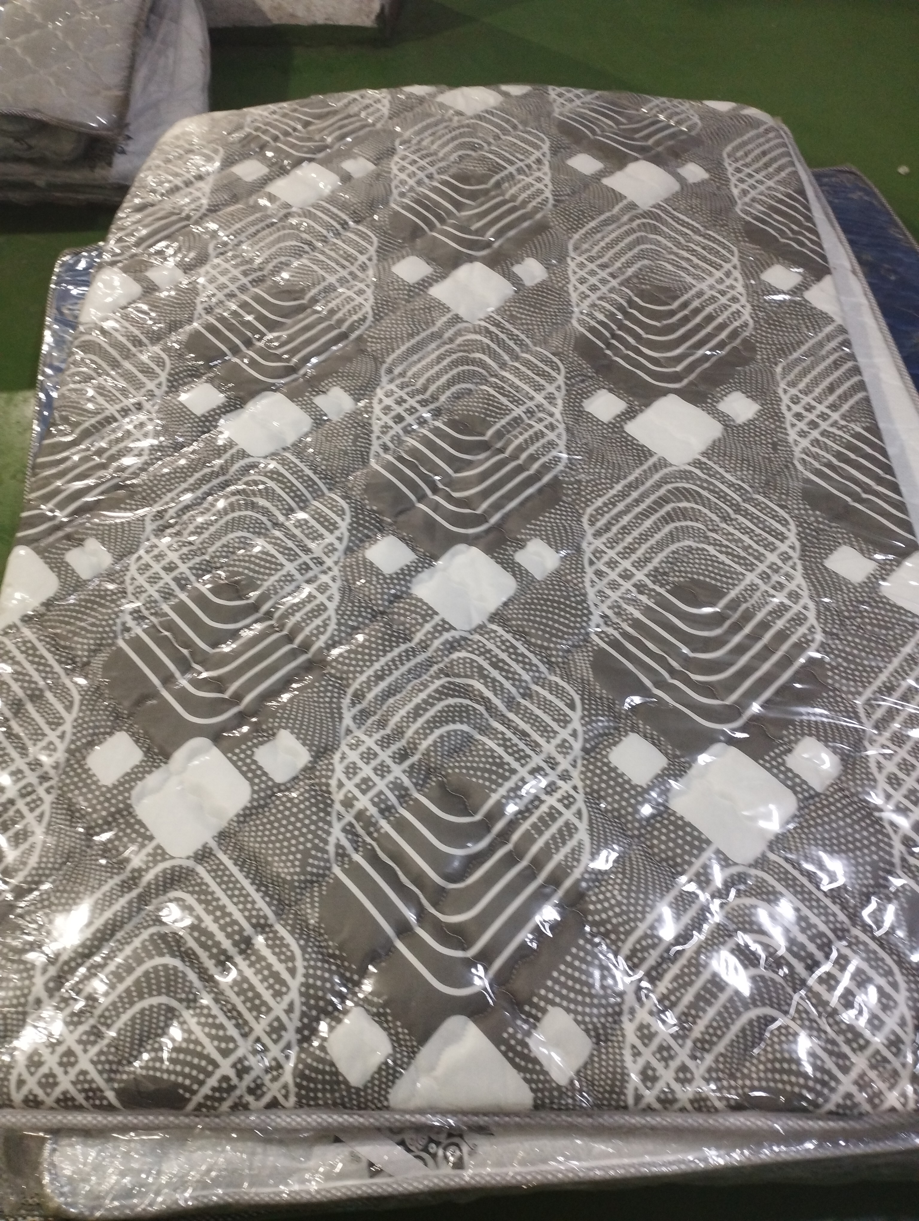 4×6 Quilted Mattress Topper – Soft, Comfortable & Durable Bed Enhancer